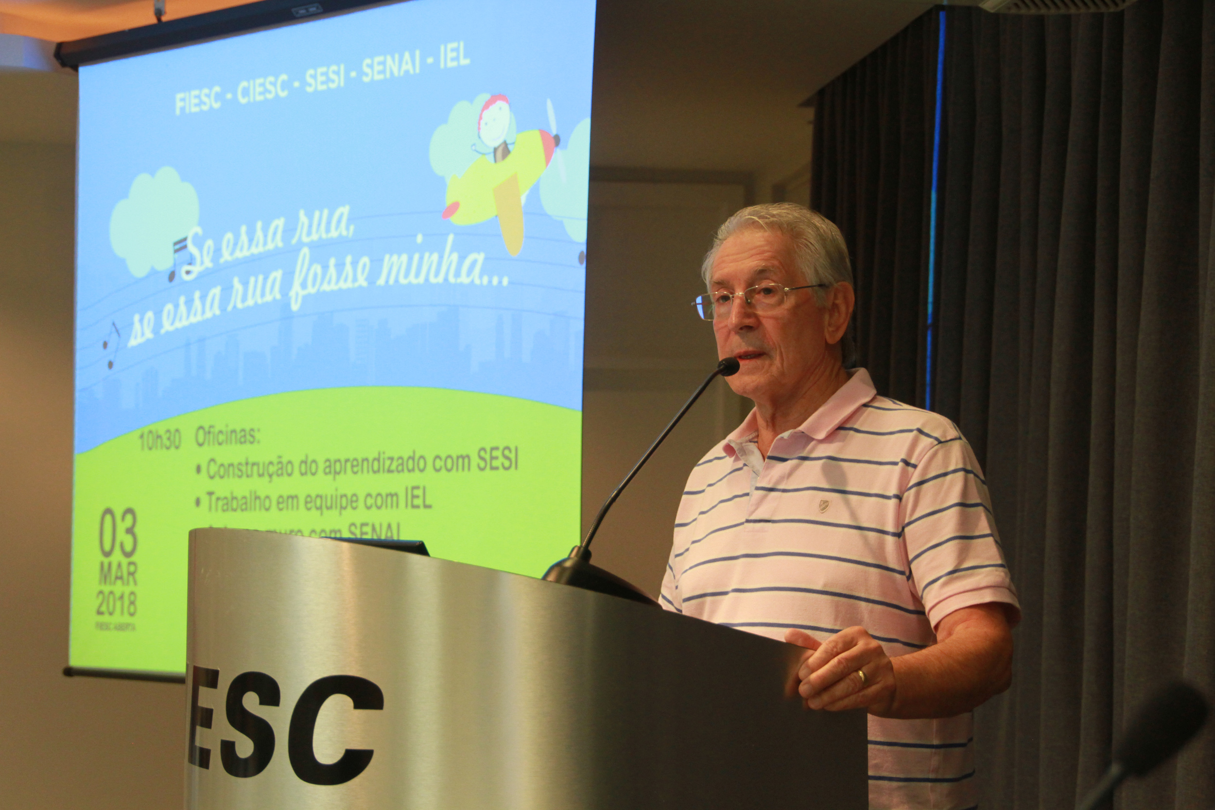 Presidente da FIESC, Glauco José Côrte