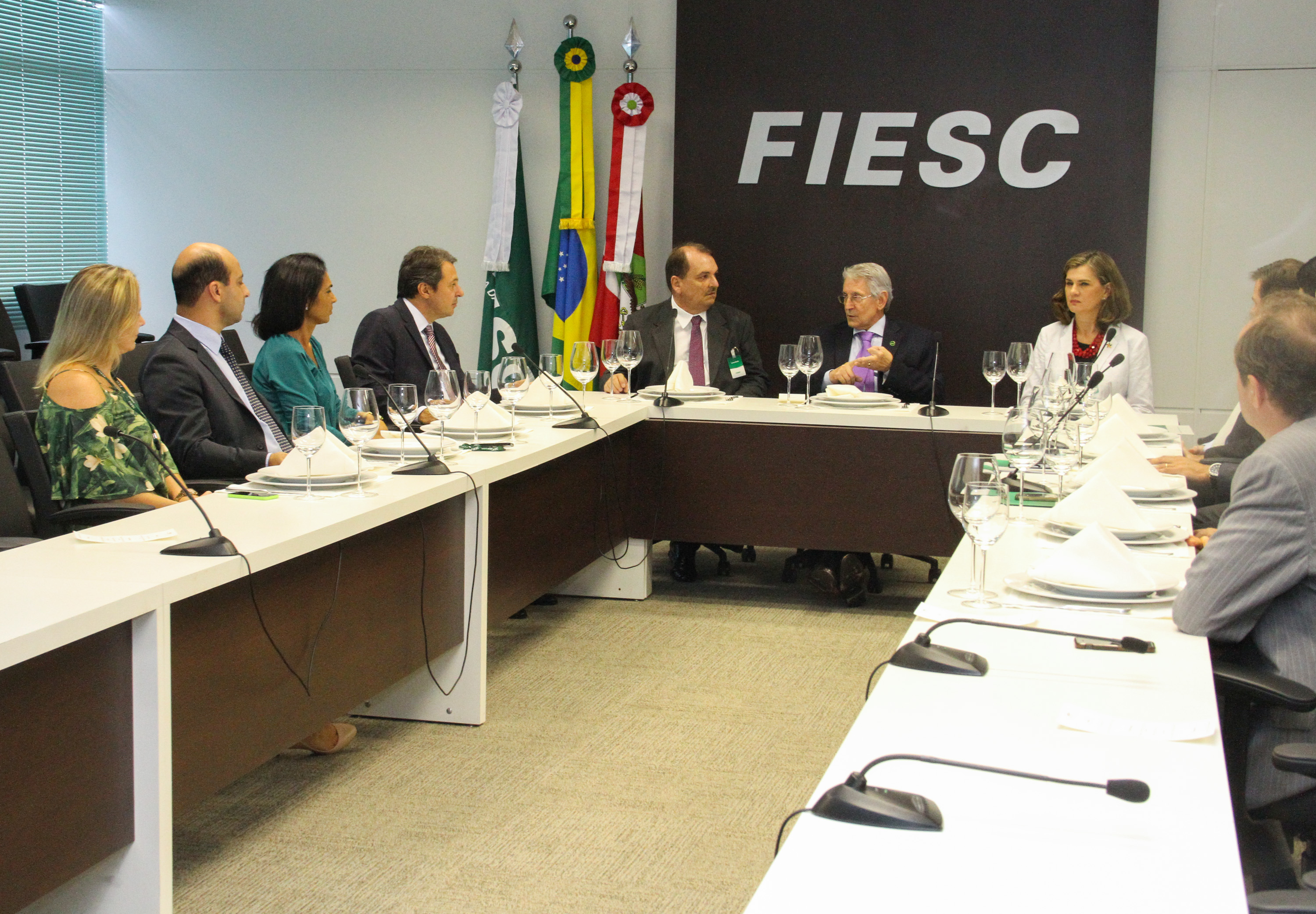 Imagem 2423 no node 4451