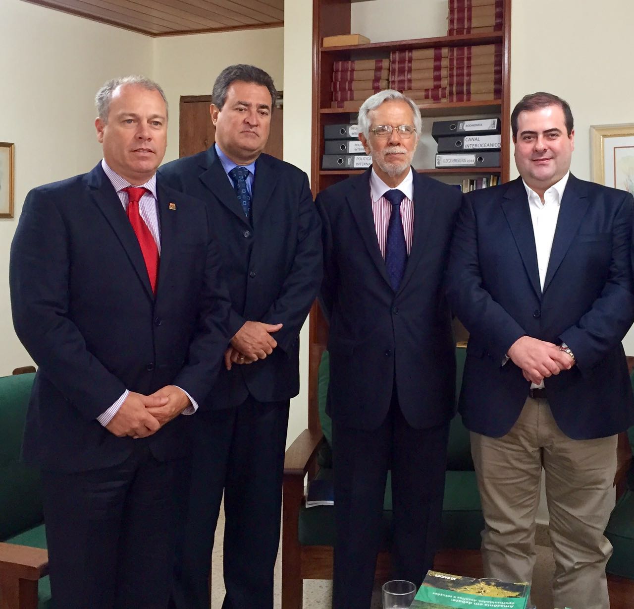 Imagem 2353 no node 4364