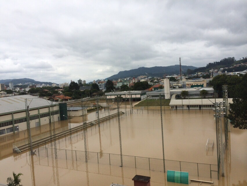 Imagem 1869 no node 3864