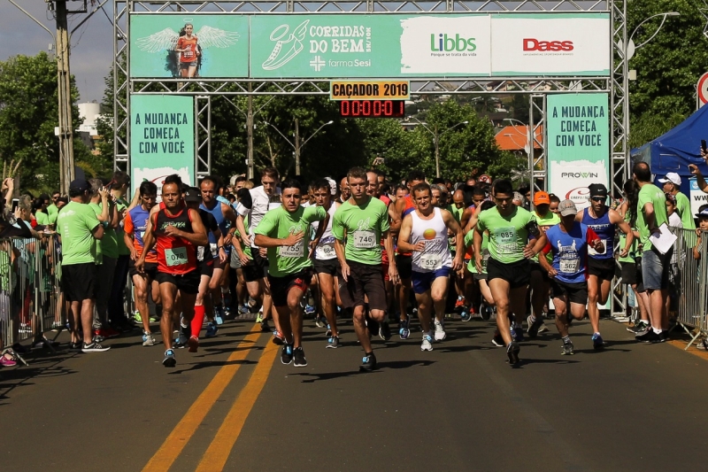 Em Caçador, mais de 1,2 mil pessoas participam da Corrida do Bem