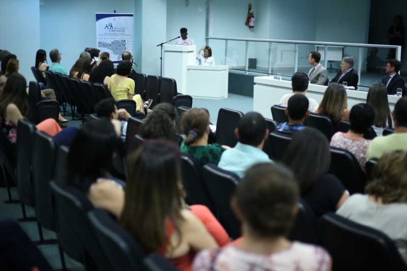 Tribunal de Justiça reconhece 20 jovens do Programa Novos Caminhos no Oeste