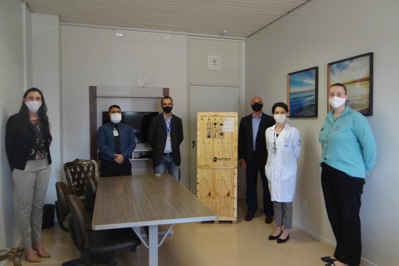 Em Itajaí, respirador foi entregue ao Hospital Marieta Konder Bornhausen. Foto: Rúbia Guedes