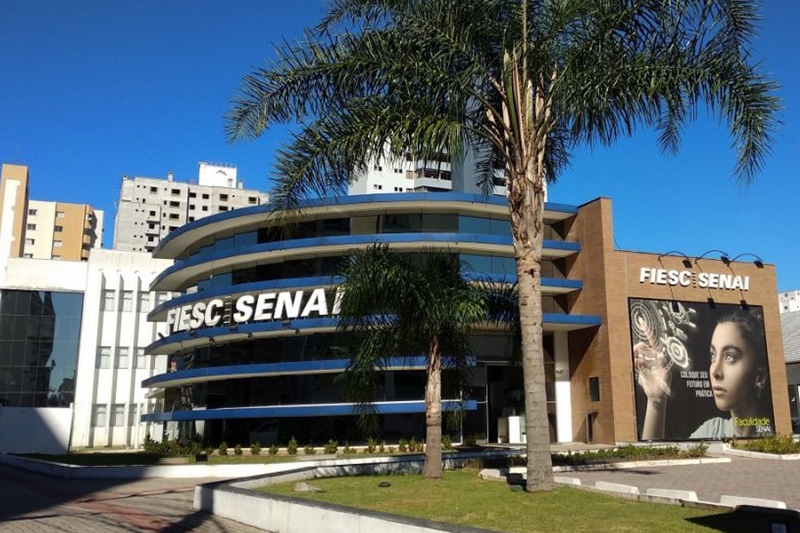 Rede de ensino superior do SENAI dá início às atividades acadêmicas com novas graduações