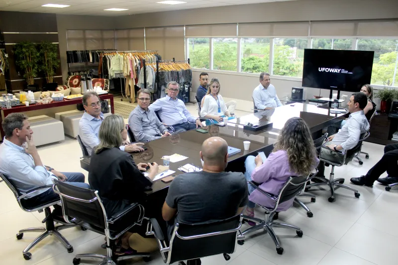 Visita à empresa Ufoway, em Criciúma (foto: Jéssica Pereira)