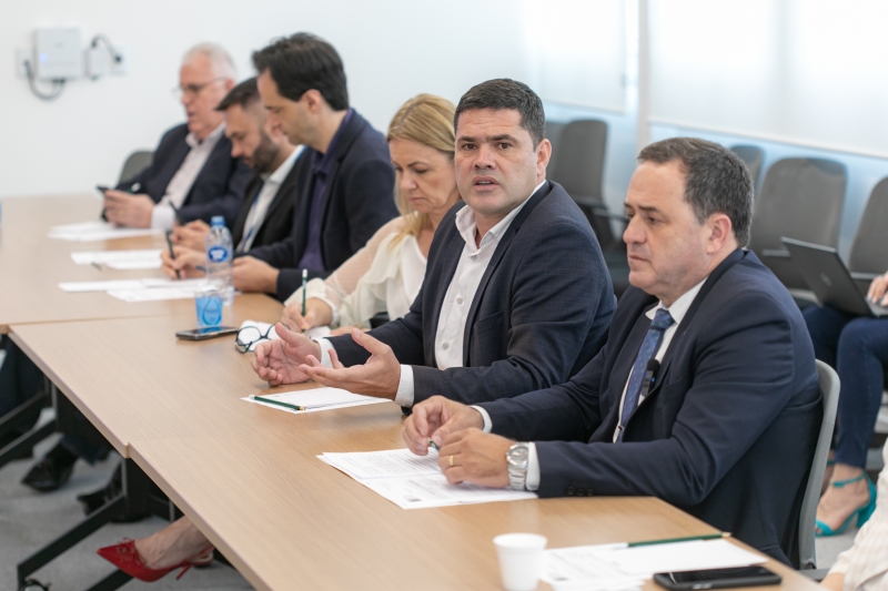 Reunião do COFEM foi realizada nesta segunda-feira, dia 13 (foto: Filipe Scotti)