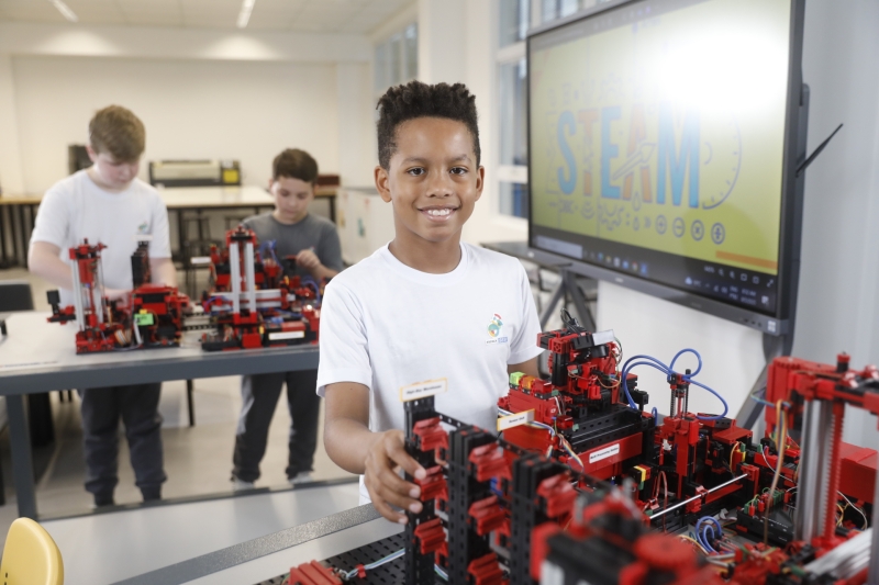 Escolas SESI abrem as portas ao público no sábado (20) para mostrar projetos de estudantes