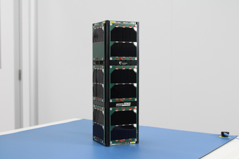 Nanossatélite desenvolvido pelo SENAI inicia fase decisiva de testes no INPE