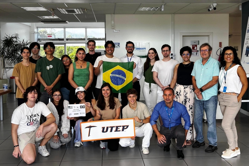 UniSENAI recebe delegação de universidade dos EUA para atividades acadêmicas
